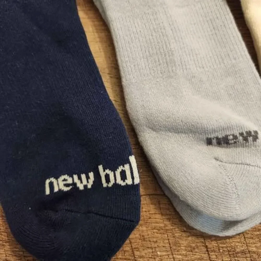 New Balance Socks NWOT LARGE Men